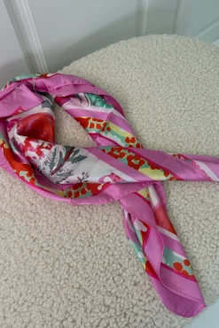 Aeelowen Scarf