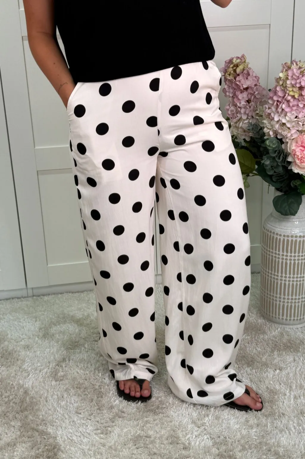 Aejuliana Wide Dot Pants