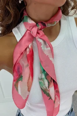 Aejuliska Scarf