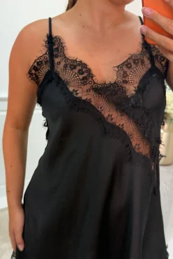 Aeleni dress