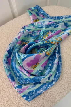 Aemaelys Scarf