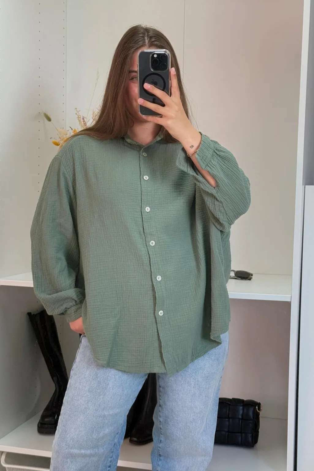 Aesonja Shirt