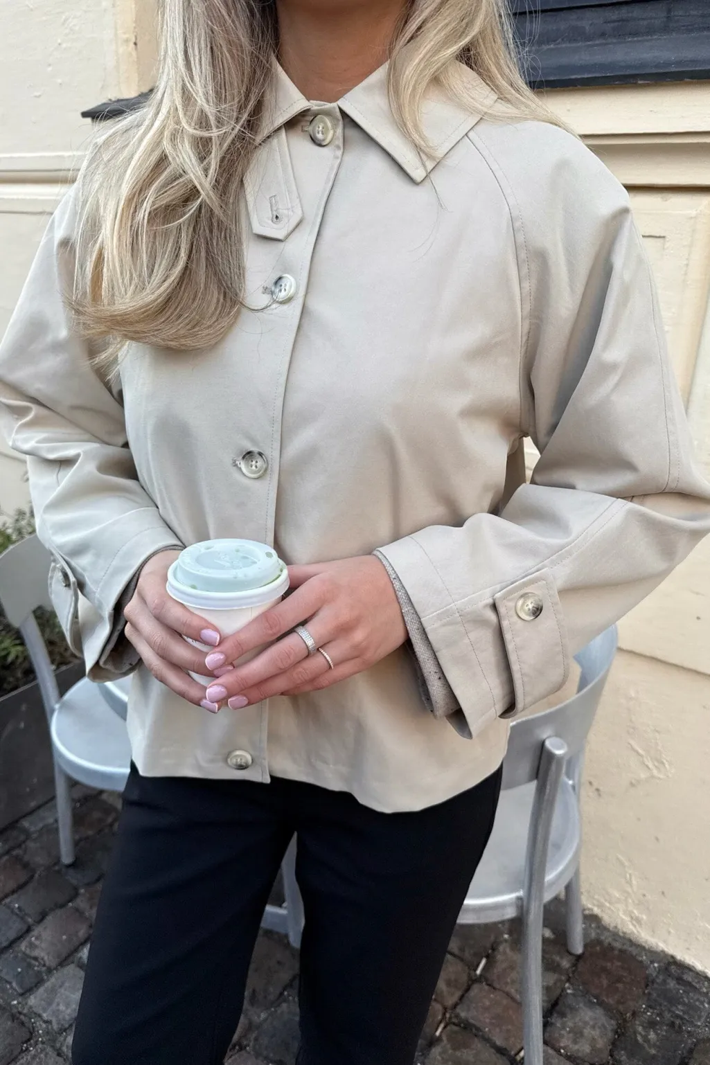 Avaic Short Trenchcoat A23824