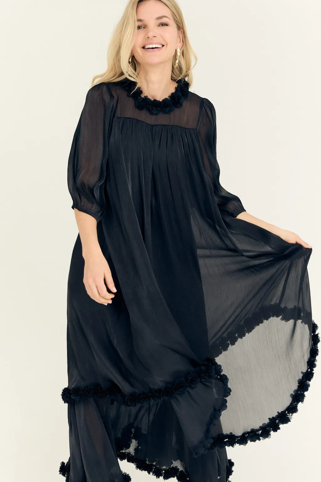 Avdaisi Long Dress AV6097
