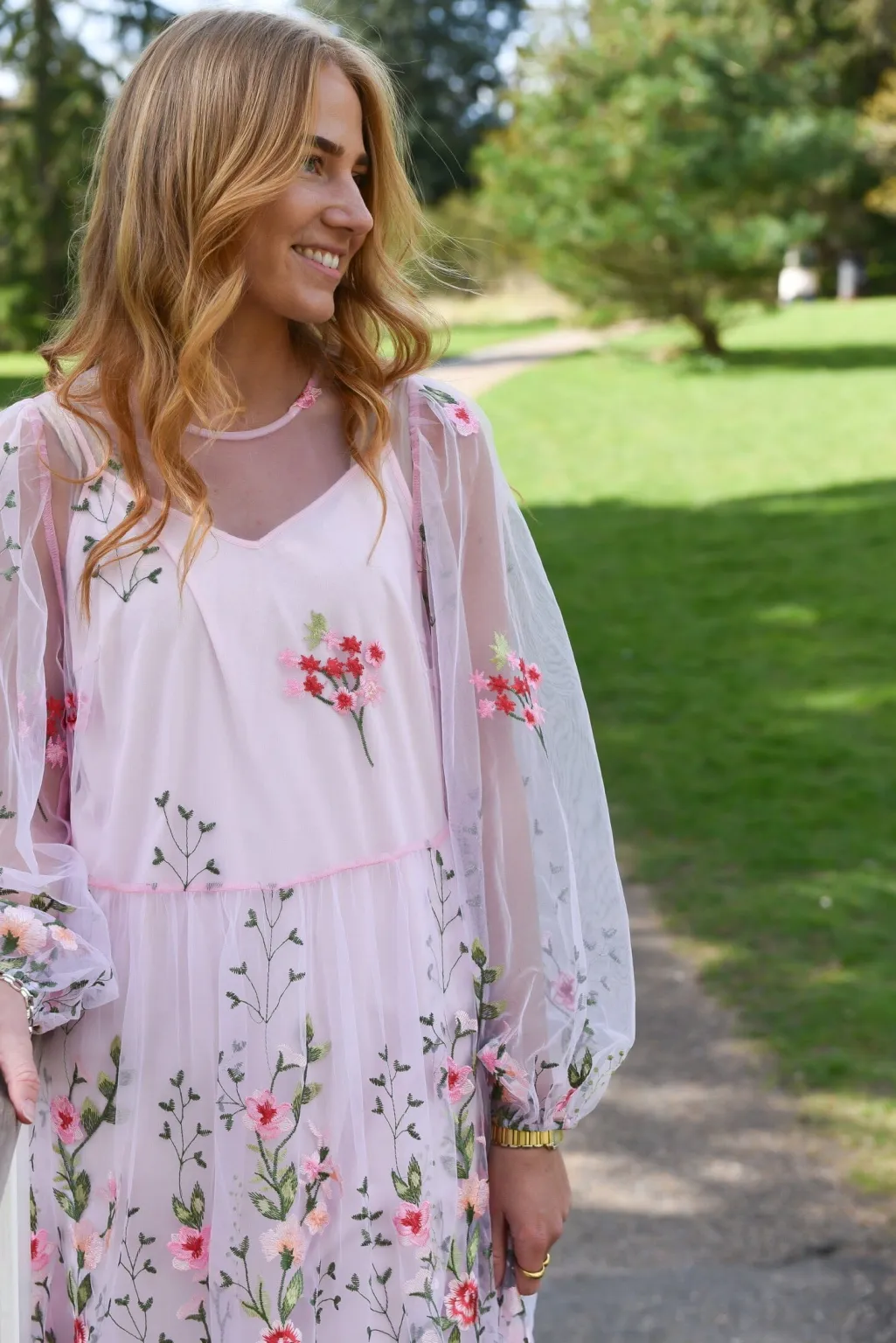 Avfuschia Dress AV4614