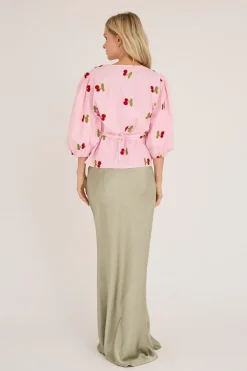 Avrebekka Fruit Blouse AV4851