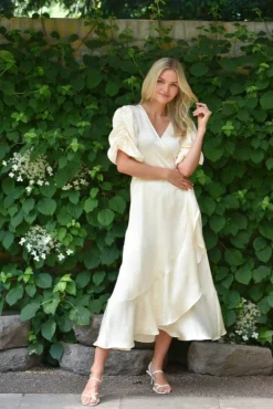 Avsinda Dress AV4922