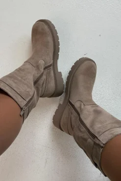 Blamaryllis Boots