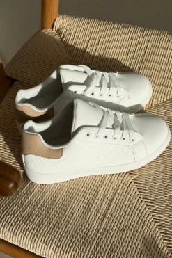 Blazalea Sneakers