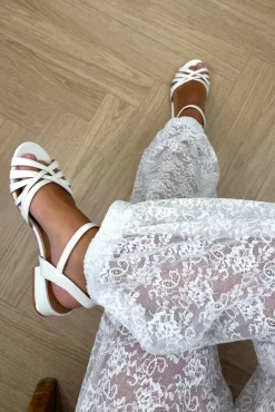 Blgeranium Sandals