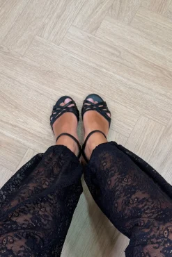 Blgeranium Sandals