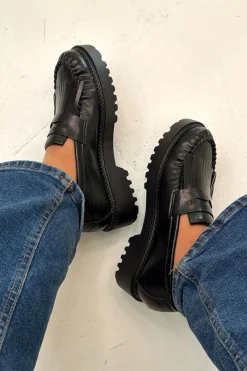 Bloriella Loafers