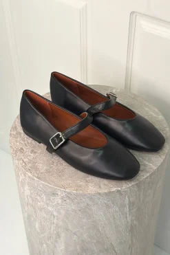 Blverbena Ballet Flats