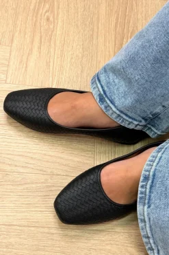 Blwisteria Ballet Flats