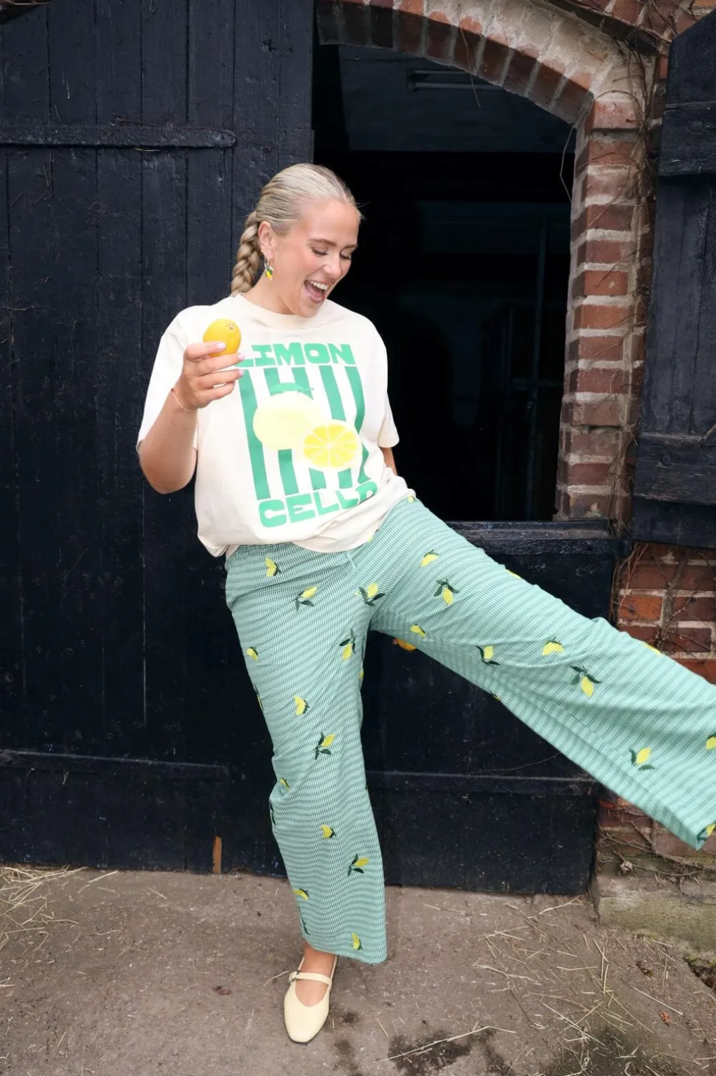 Cassie Tee
