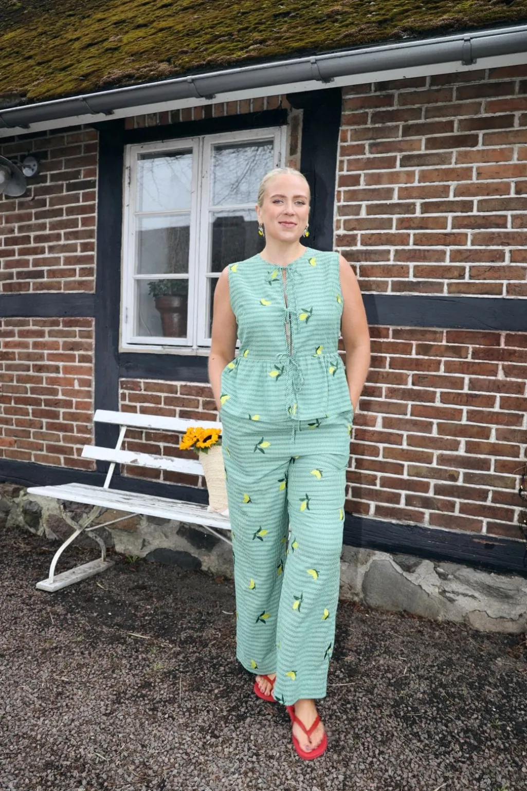 Cheerful Pants