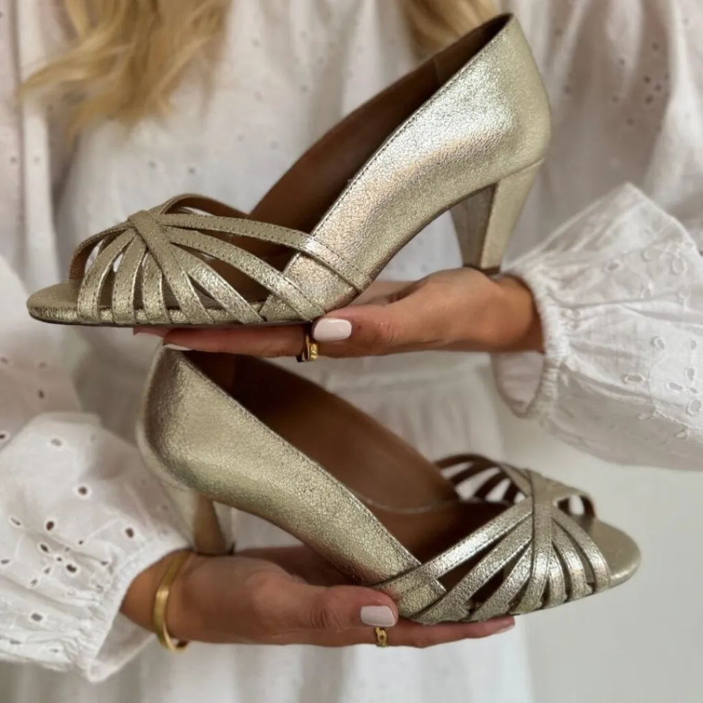 Csall I Need Metallic