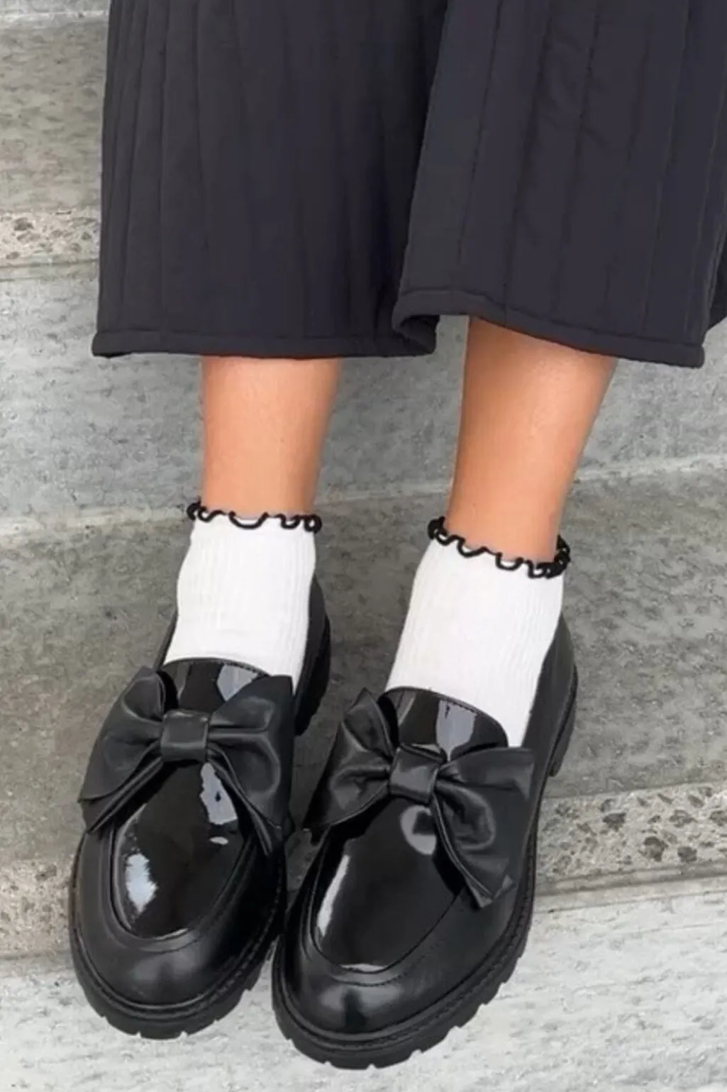 Cshello Bow