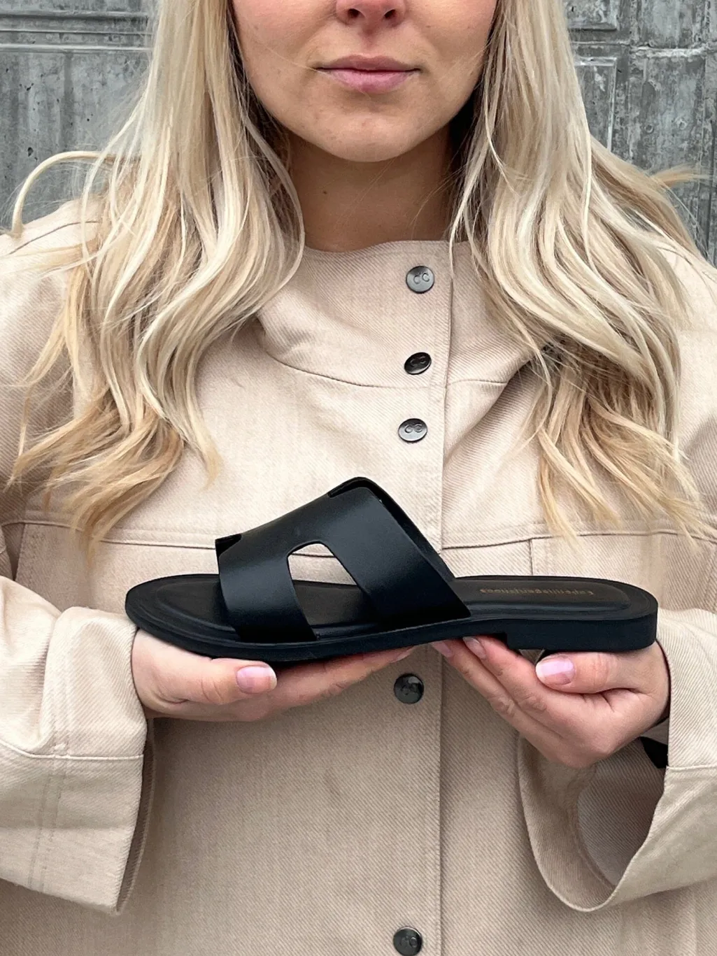 Csivy Leather