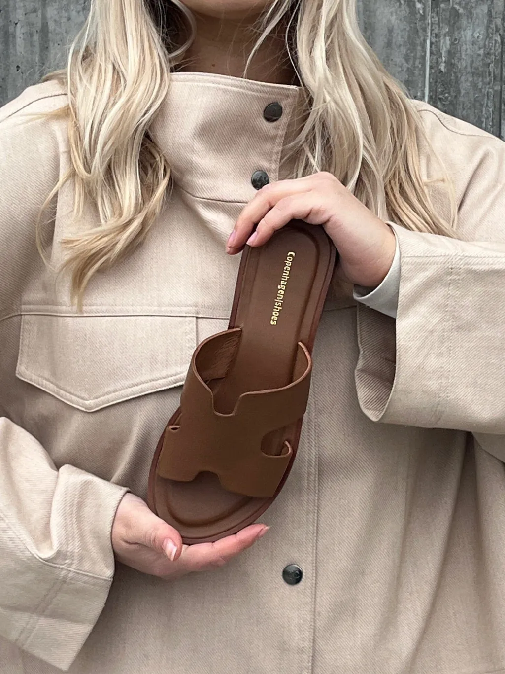 Csivy Leather