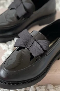 Cssurround Me