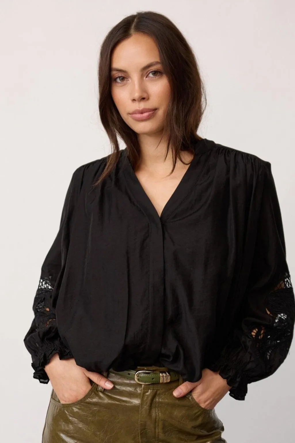 Delincc Balloon Emb Shirt 500204