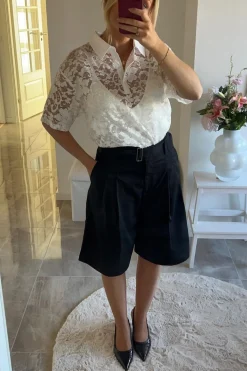 Dmbermuda Shorts