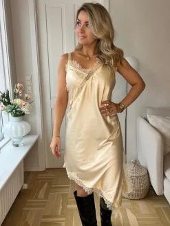 Dmlace Midi Dress 165094B