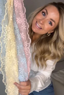 Dmscarf