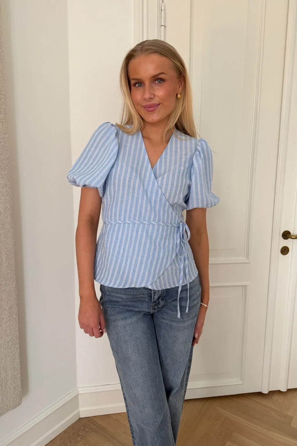 Ellaic Wrap Top A25230