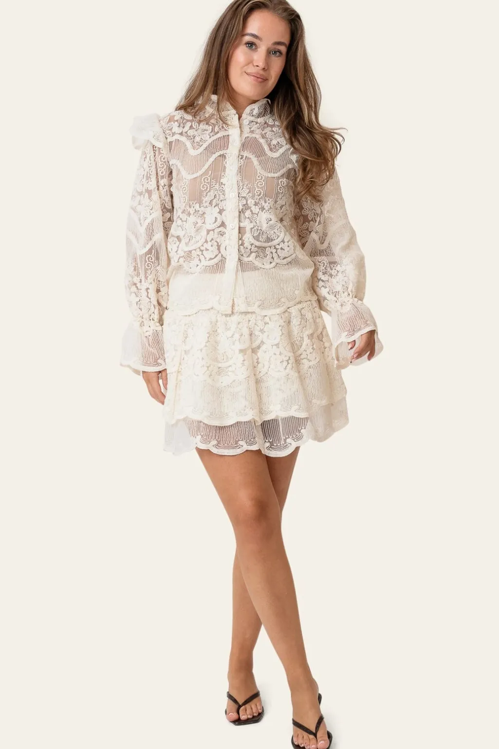 Ellinoraic Lace Mini Skirt 2626