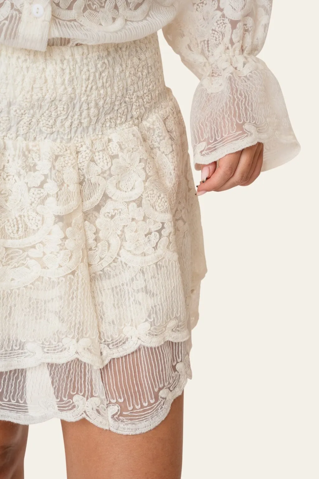 Ellinoraic Lace Mini Skirt 2626
