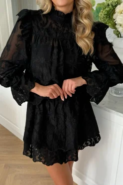 Ellinoric Lace Mini Skirt