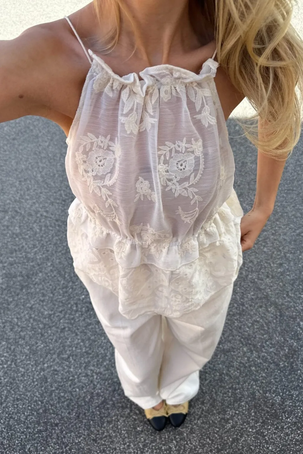 Ellinoric Lace Top