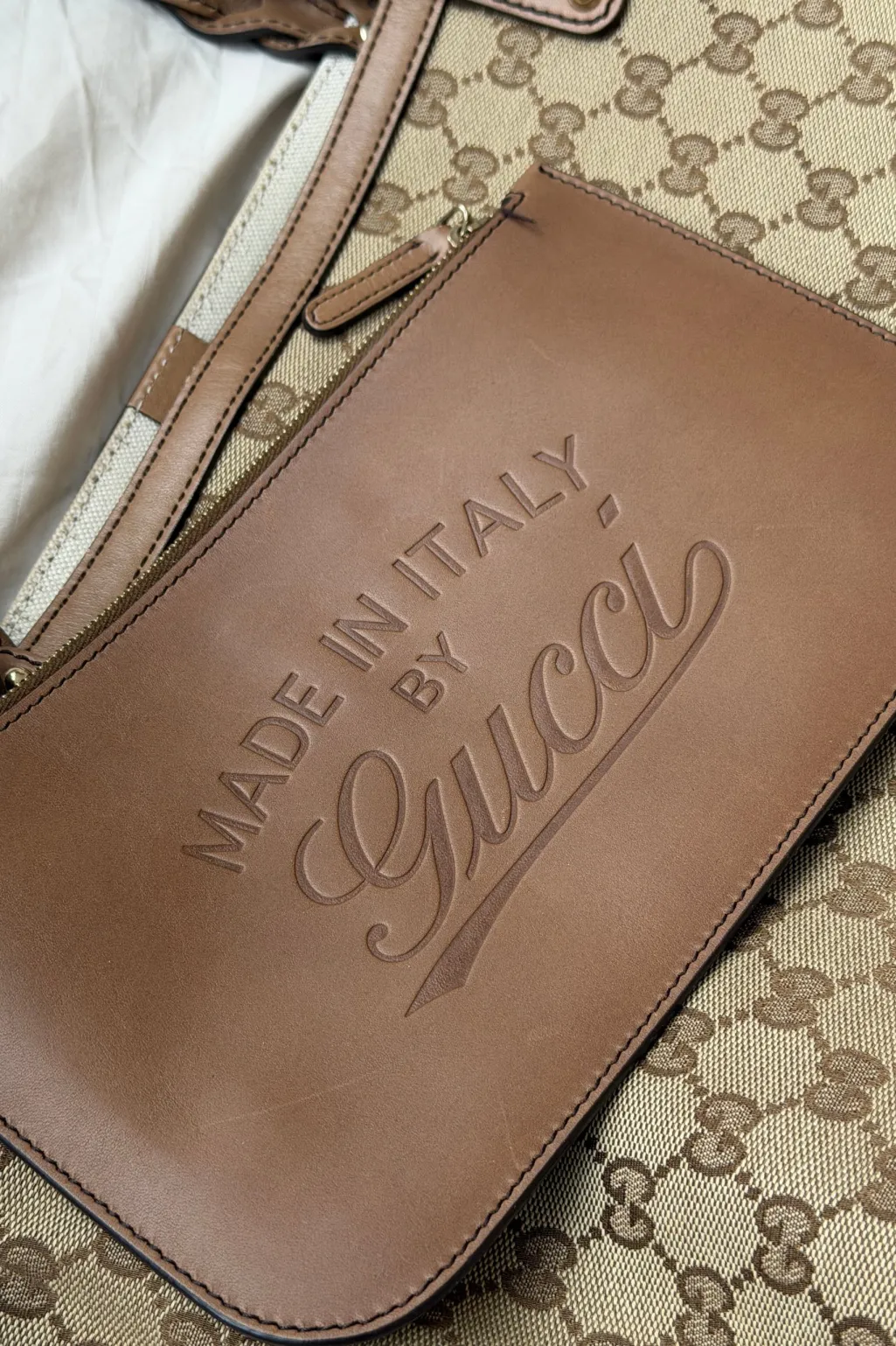 Gucci Shopper Med Tilhørende Pung