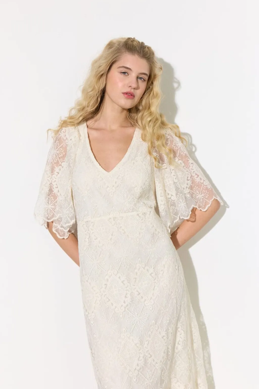 Hululu Lace Dress 26312