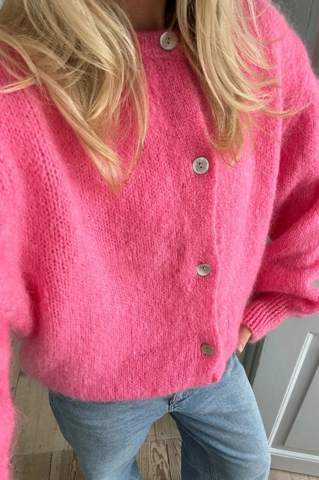 Idaic Cardigan