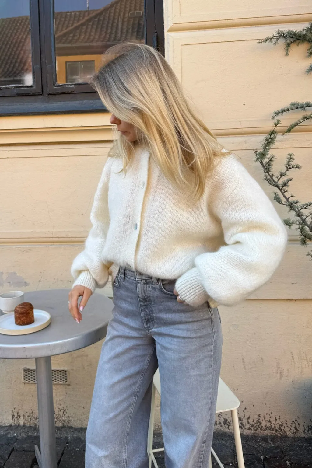 Idaic Cardigan