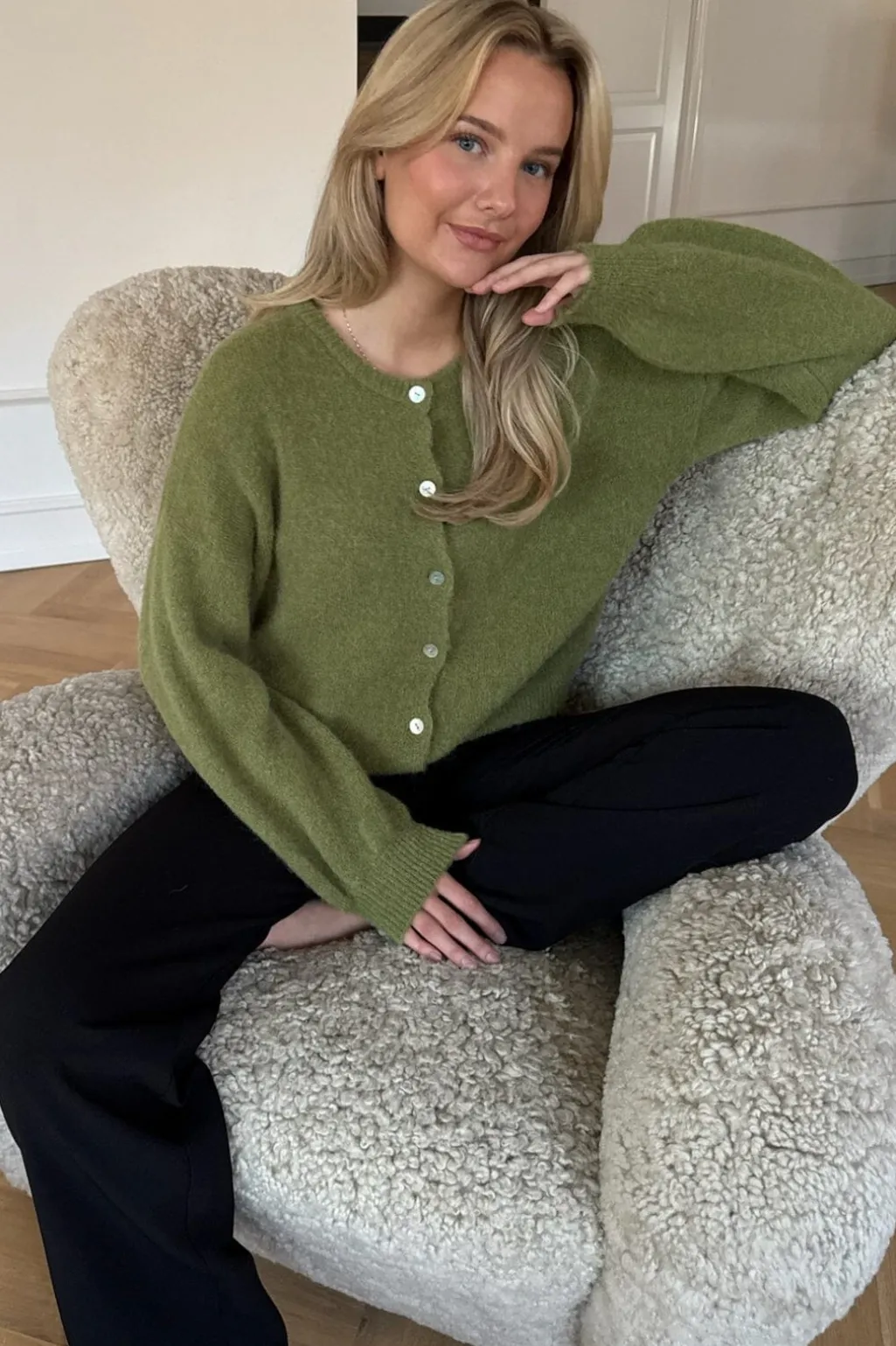 Idaic Cardigan 5219