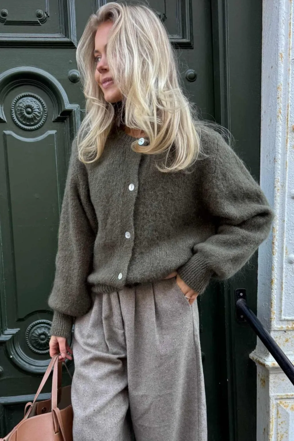 Idaic Cardigan