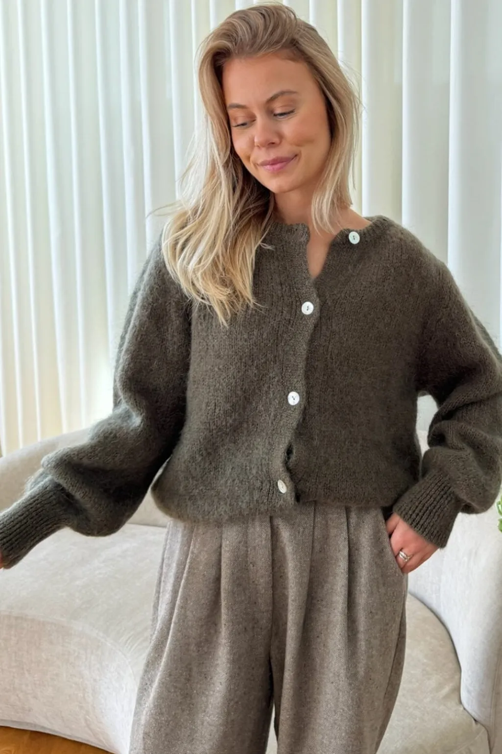 Idaic Cardigan