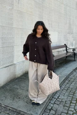 Idaic Cardigan