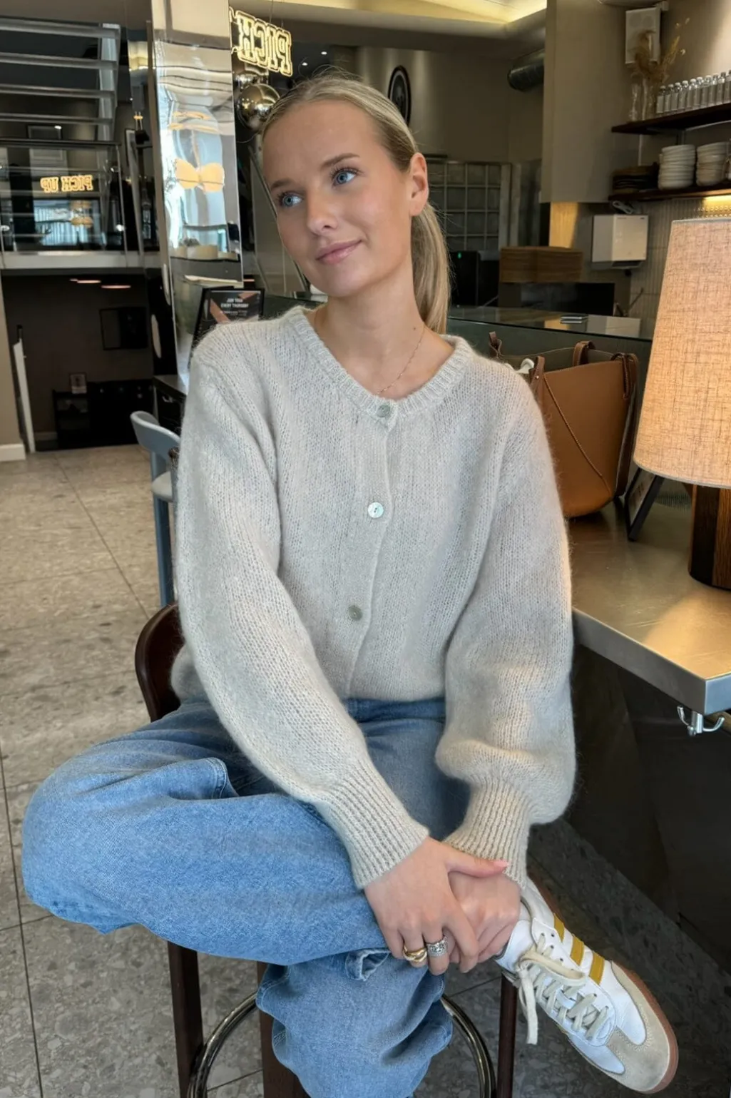 Idaic Cardigan