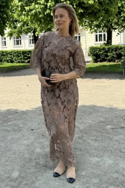 Klaraic Lace Maxi Skirt