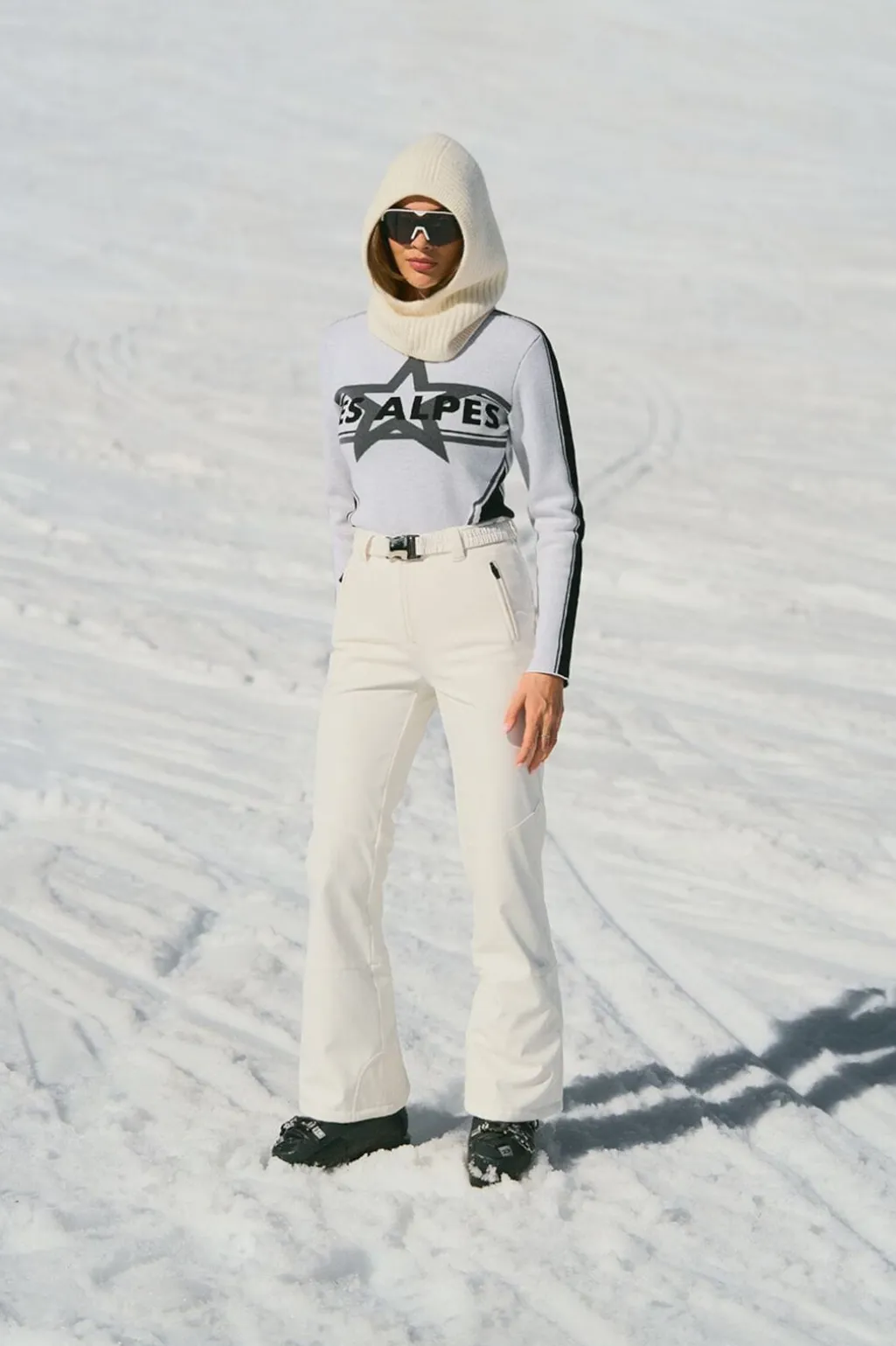 Les Alpes Star Sweater 907202