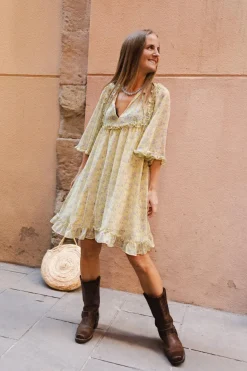 Linea Dress