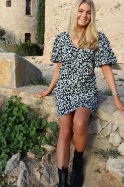 Ltsiona-V-Neck-Dress 22187