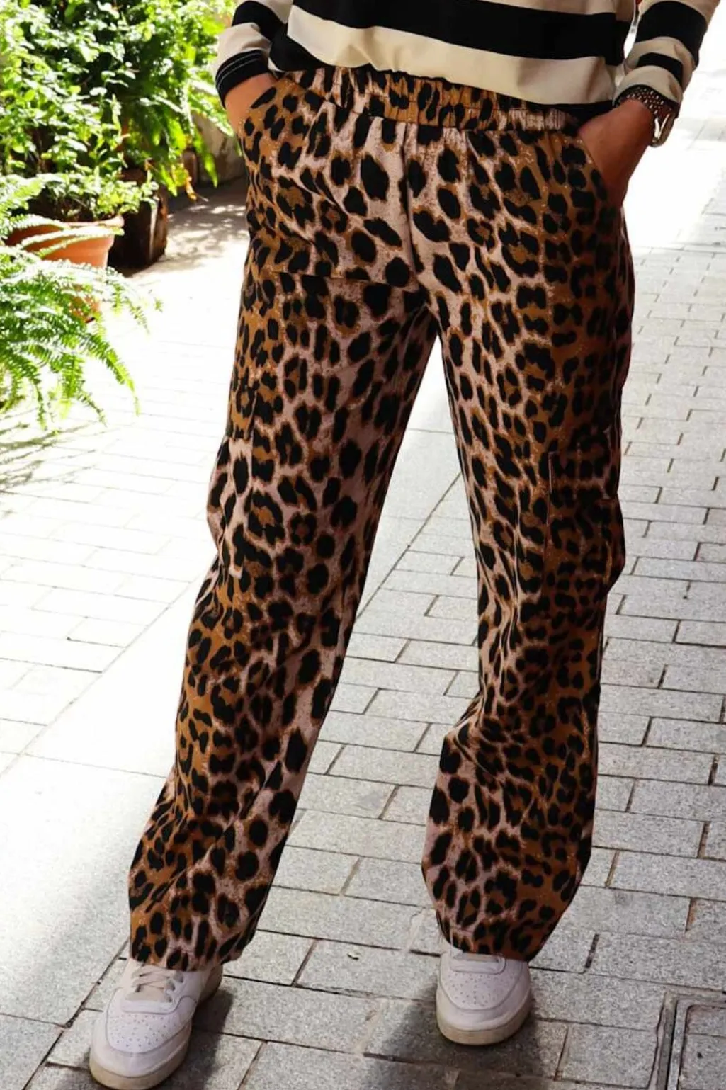 Ltsusan-Wide-Cargo-Pants 22171