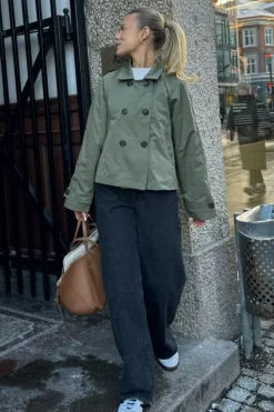 Lunaic Trenchcoat