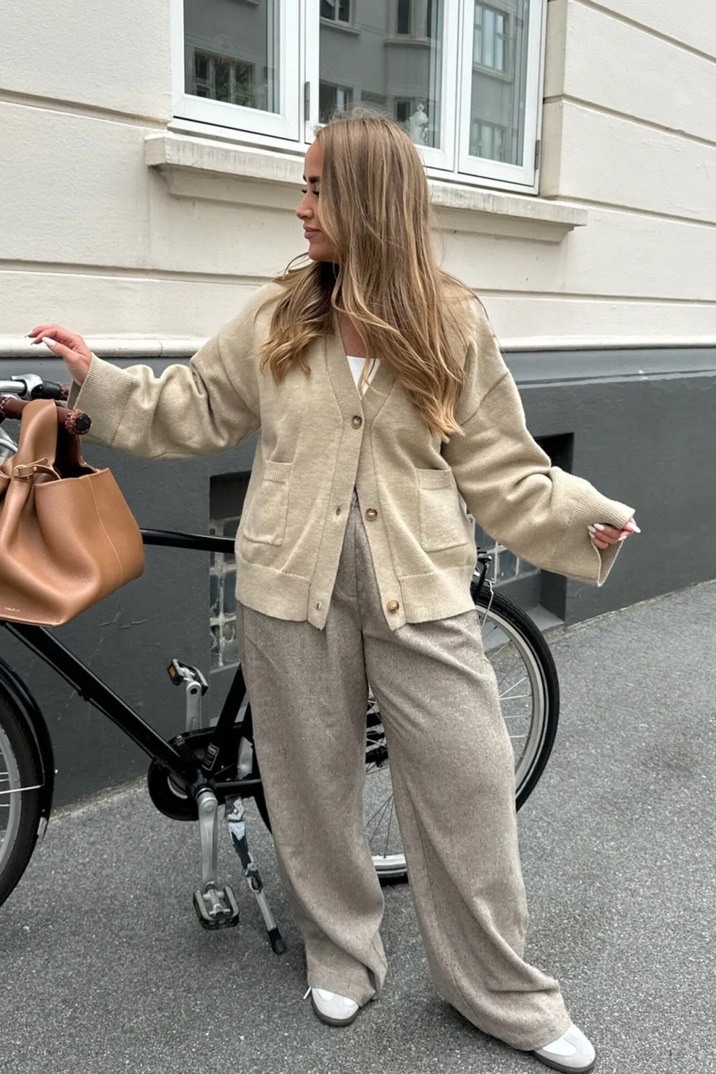 Mollyic Cardigan